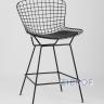 Стул полубарный с низкой спинкой Bertoia черный металл с черной подушкой из экокожи
