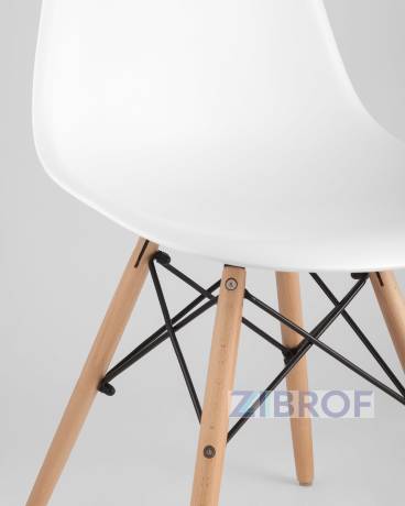 EAMES D100, 4 стула Eames белых