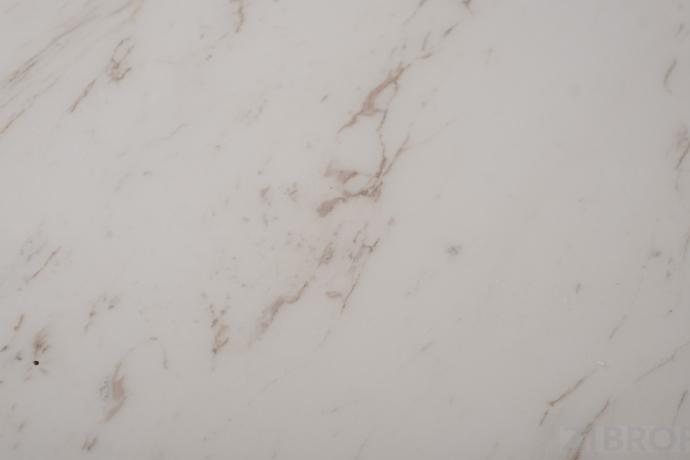 160KD-60090 Стол обеденный, мрамор Volakas, экокожа бежевая d160*75см