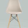 Стул Eames Soft бежевый обеденный сиденье экокожа ножки из массива бука